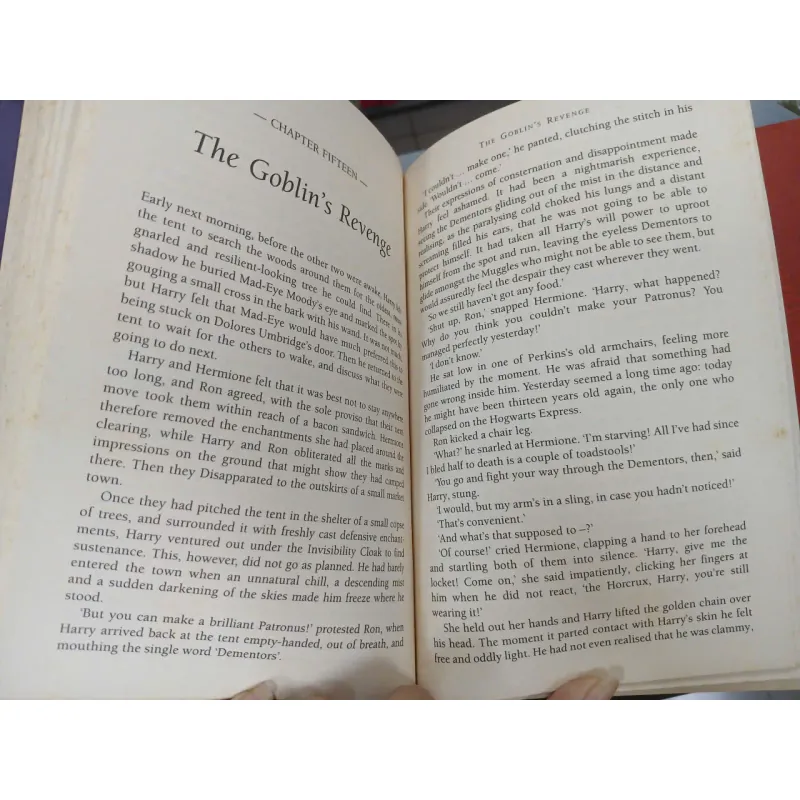 HARRY POTTER AND THE DEATHLY HALLOWS (HARRY POTTER VÀ BẢO BỐI TỬ THẦN) - J. K. ROWLING 996429