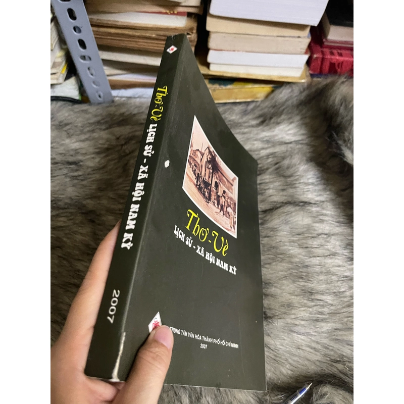 Thơ vè lịch sử -xã hội Nam kỳ 531636