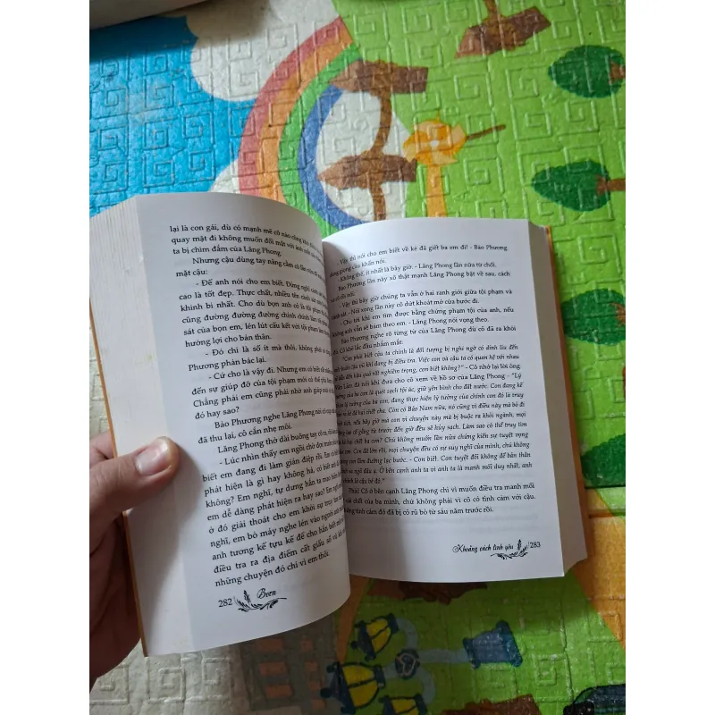 Khoảng Cách Tình Yêu 1002206