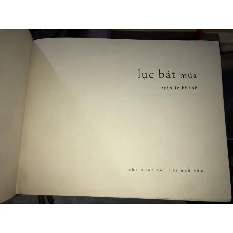 Lục bát múa - Trần Lê Khánh 1037492