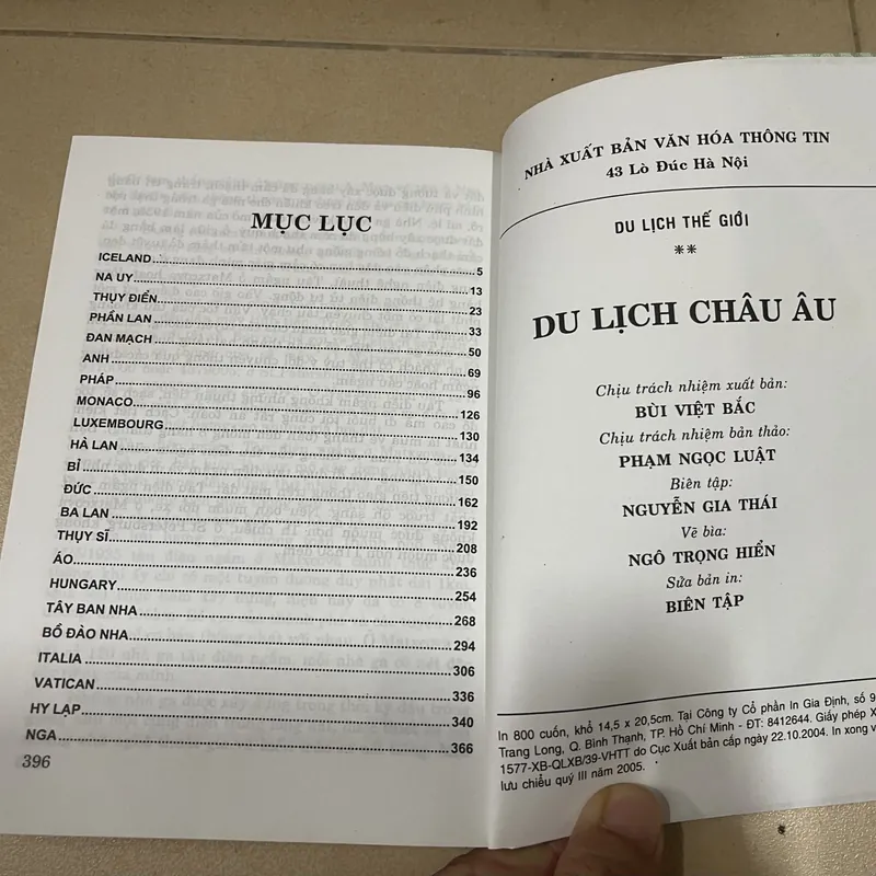 Du lịch thế giới gồm 3 cuốn - Du lịch châu Á - Du lịch châu Âu - Phi - Mỹ - Úc (c43) 717755