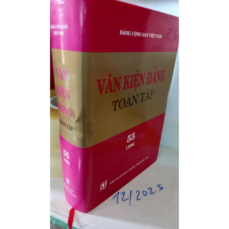 Văn kiện đảng tập 55 731564