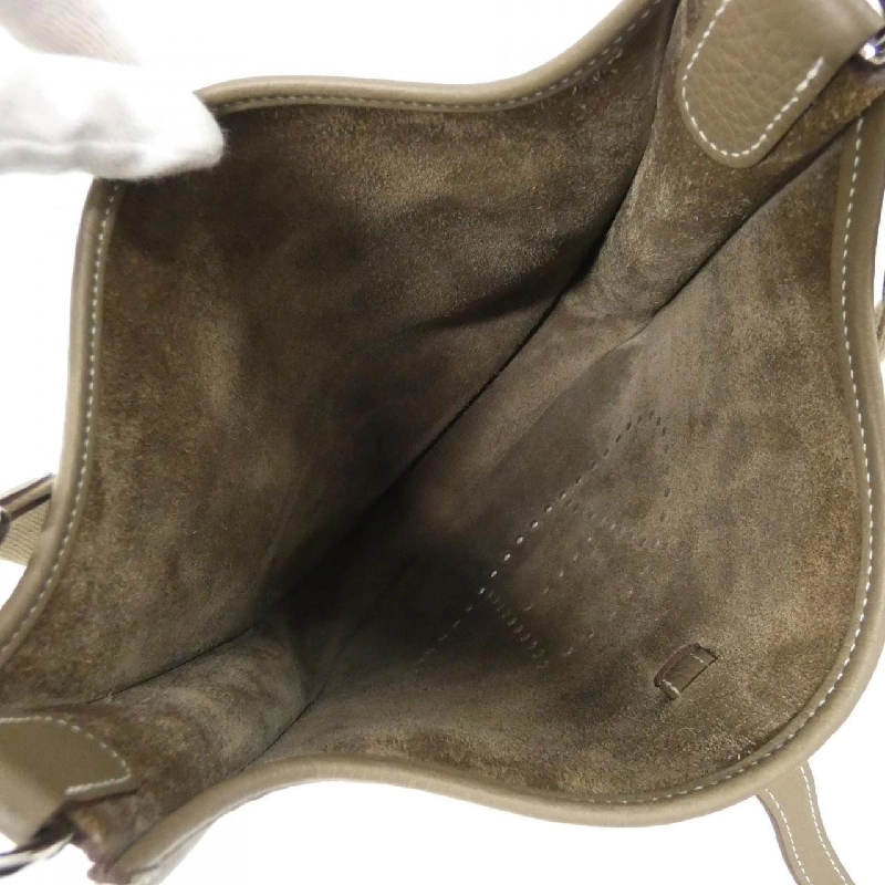 Túi xách vai Hermès Évelyne 3 PM 056277CK 608374