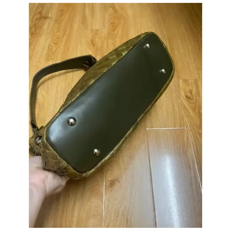 Túi nữ sz 31*26*10 da thật đan 2hand 928845