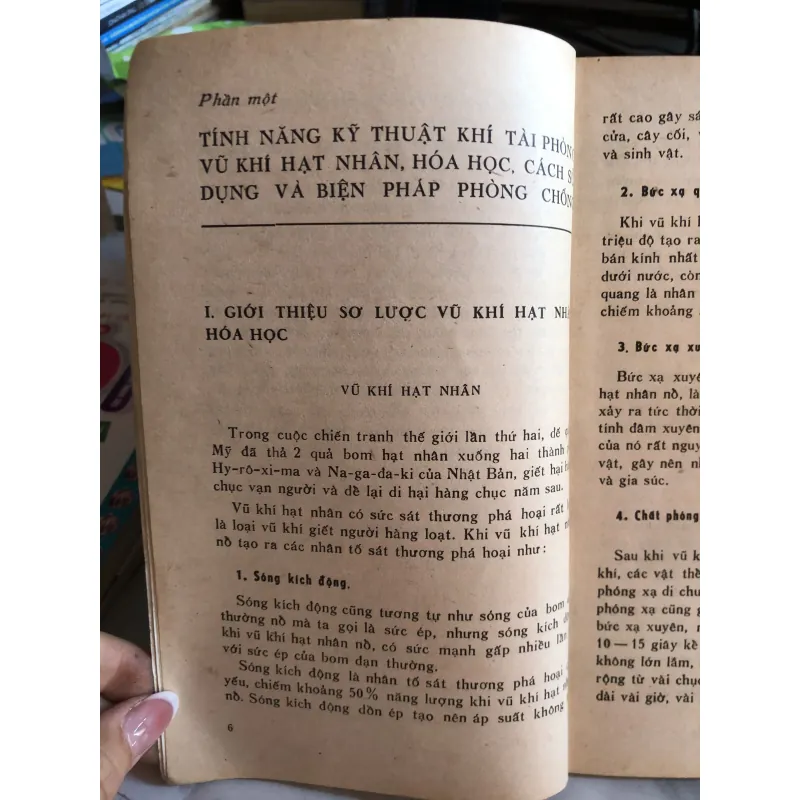 Tìm hiểu binh chủng hoá học - Hữu Nhượng - Thế Viễn - Văn Cứ 977092