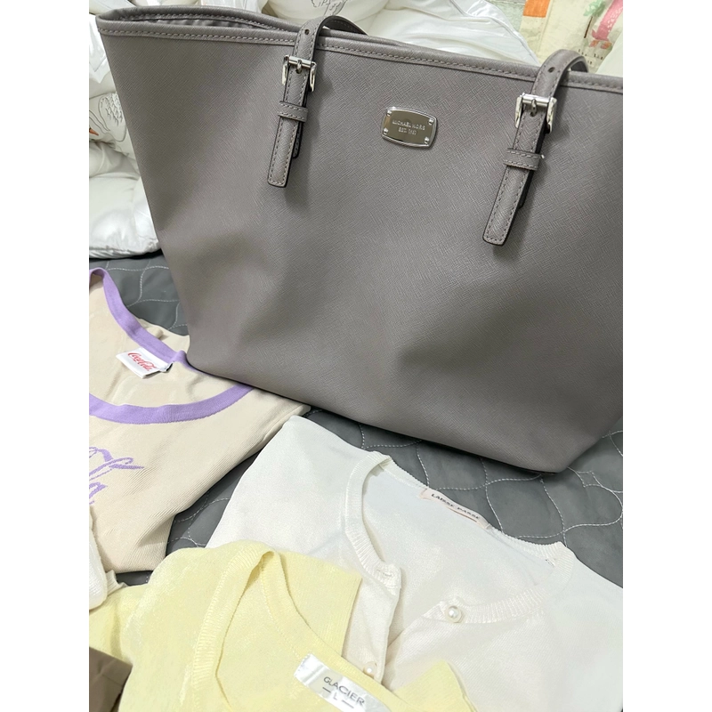 Túi Totte Michael Kors 355266