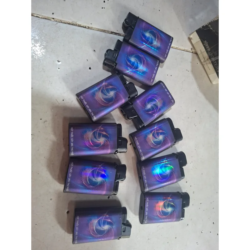 Bật lửa bơm gas mới  972636