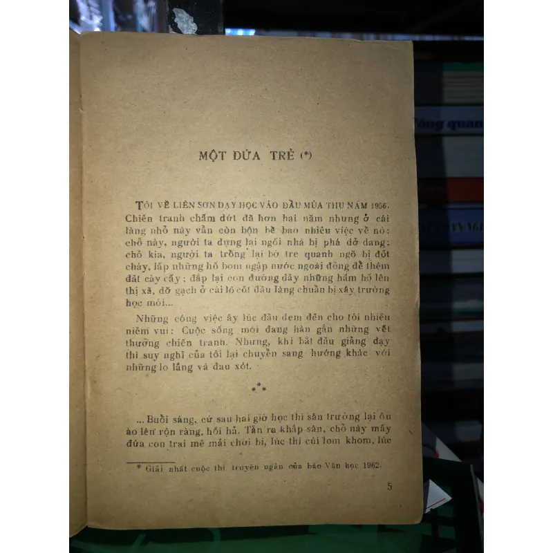 Những dấu chấm phía chân trời - Nguyễn Thị Ngọc Tú 786747