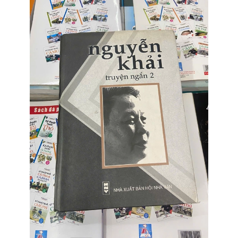 Nguyễn Khải truyện ngắn 2 1008894