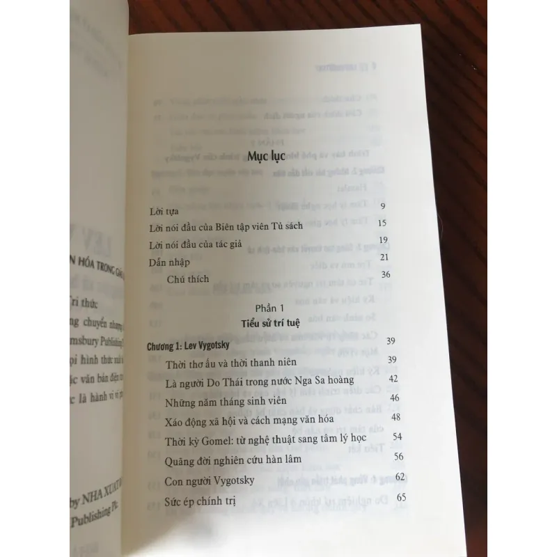 Lev Vygotsky: Tương tác xã hội-văn hóa trong giáo dục 750294