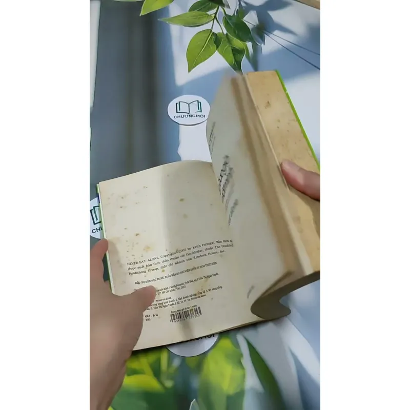 Đừng Bao Giờ Đi Ăn Một Mình 705698