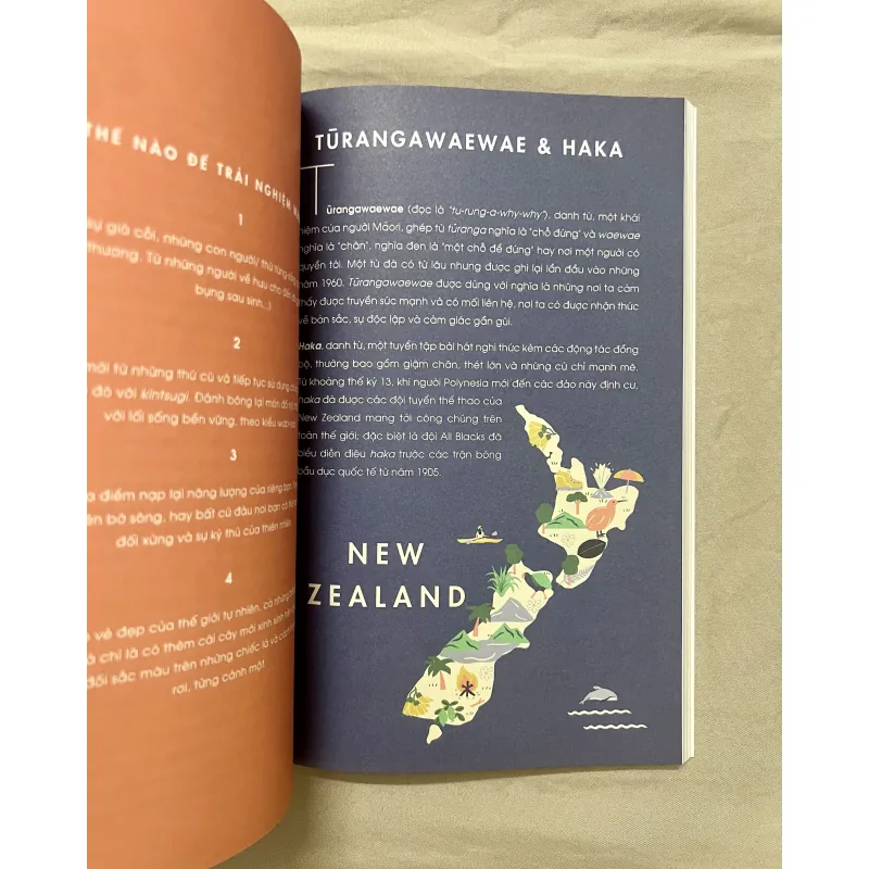 Ngôn Từ Phiêu Lưu Ký - Khi Những Điều Lấp Lánh Được Gọi Tên - Helen Russell 694049