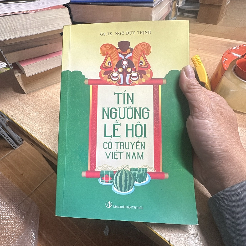 Tín ngưỡng lễ hội cổ truyền Việt Nam 384835