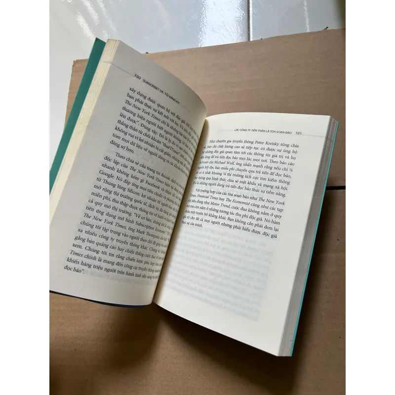 Subscribe? Ok, tôi đăng ký! Kiếm tiền từ lượng khách hàng thường xuyên - Tien Tzuo 796651