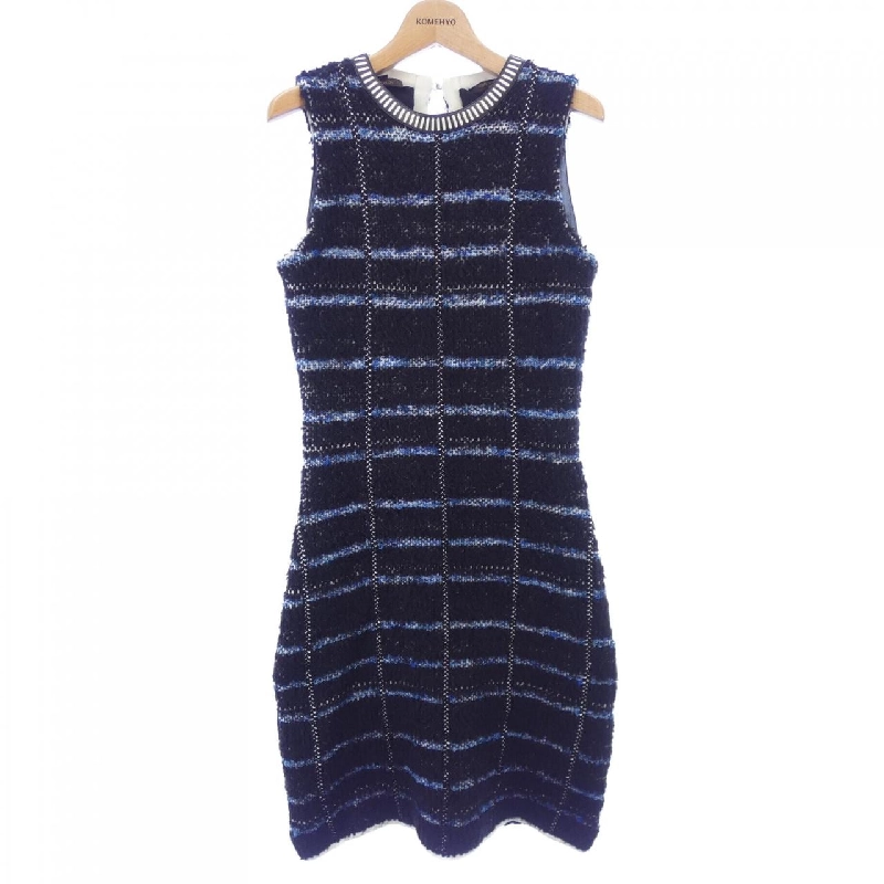 Đầm LOUIS VUITTON F8KD03OJL - Hàng hiệu Authentic 812620