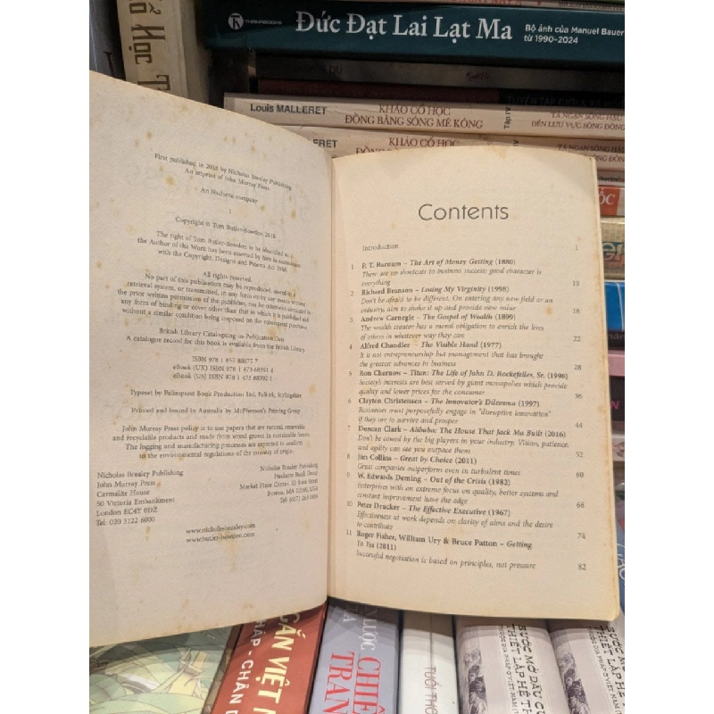 50 BUSINESS CLASSICS - Tom Butler-Bowdon 973813