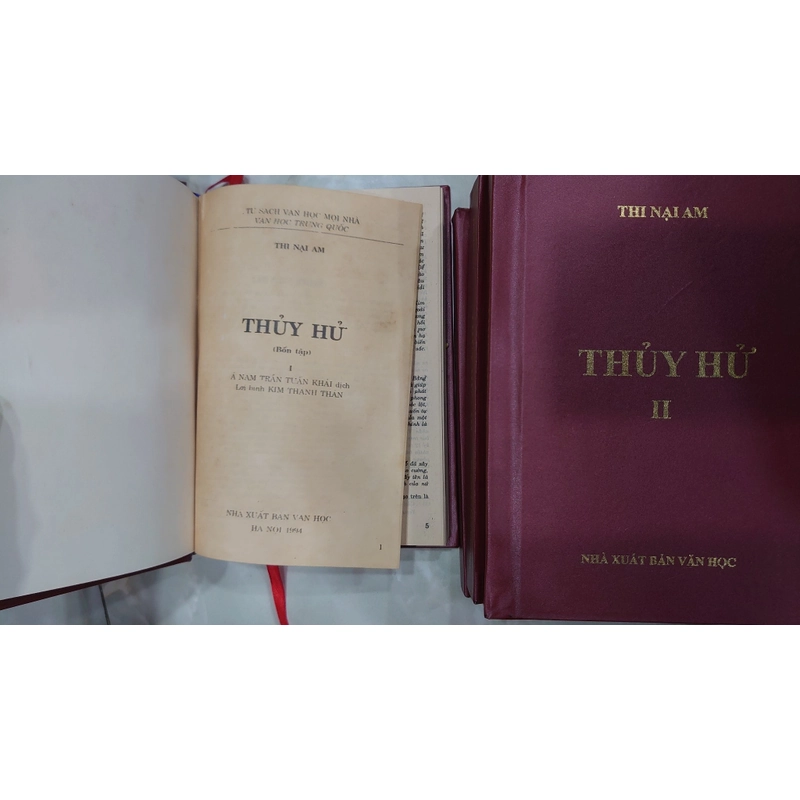 THỦY HỬ (Bộ 4 Tập).

Tác giả:	Thi Nại Am.

Dịch giả: Á Nam Trần Tuấn Khải 270810