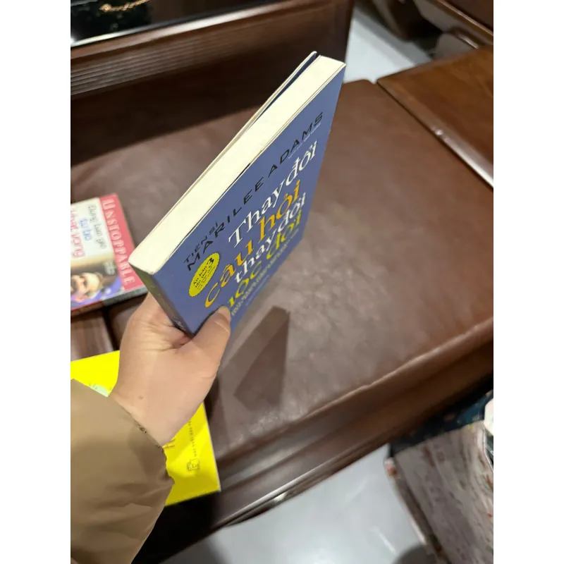 Sách Thay Đổi Câu Hỏi Thay Đổi Cuộc Đời - Tiến sĩ Marilee Adams (NXB Dân Trí)- K4 1028240