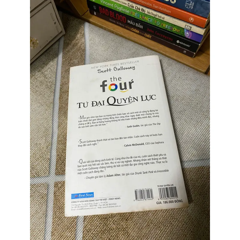 Sách The Four - Tứ đại quyền lực 976955