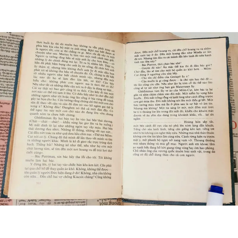 Tiểu thuyết sử thi KHÔNG CHỐN NƯƠNG THÂN (Giải thưởng Lenin) 993067