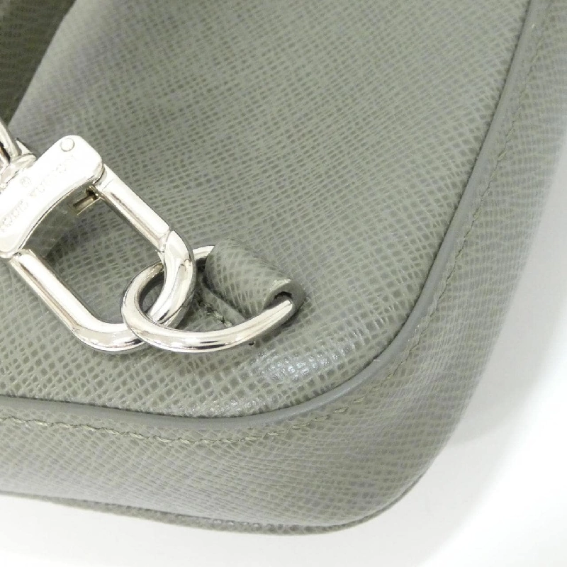 Túi đeo chéo Louis Vuitton Taiga Avenue M30973 - Hàng hiệu chính hãng 767827