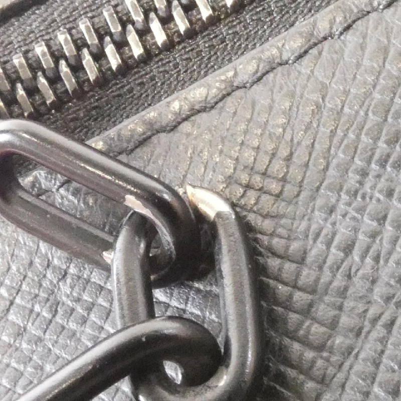 Túi xách Louis Vuitton Taiga Màu cầu vồng A4 M30347 616668