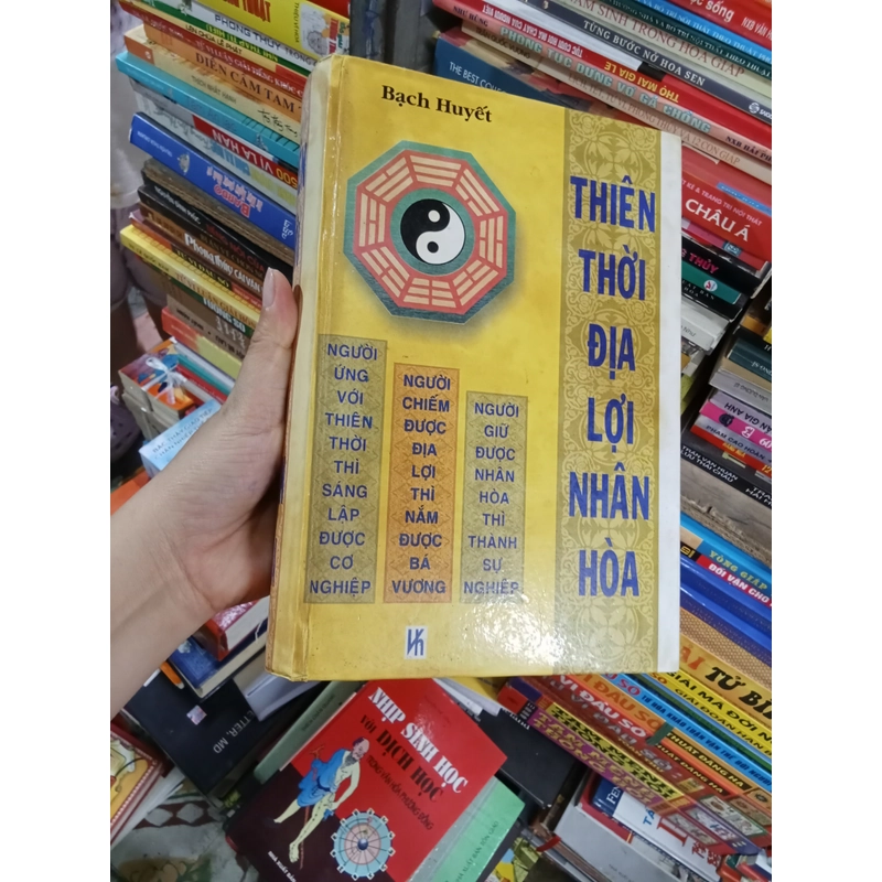 Thiên Thời Địa Lợi Nhân Hoà 446775