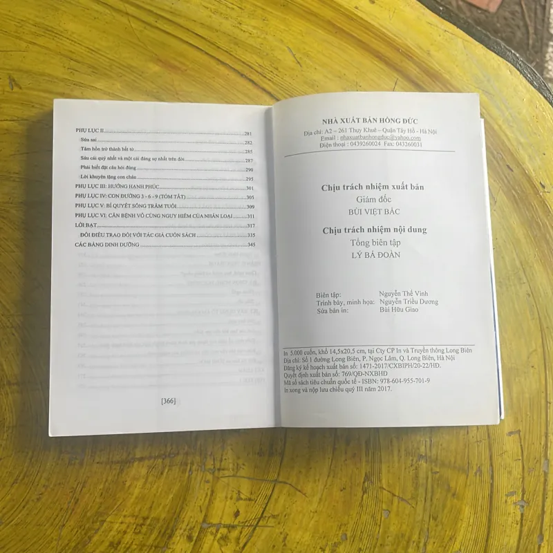 COMBO HÀNH TRANG ĐỜI NGƯỜI & BIẾT NGƯỜI DÙNG NGƯỜI QUẢN NGƯỜI 960223