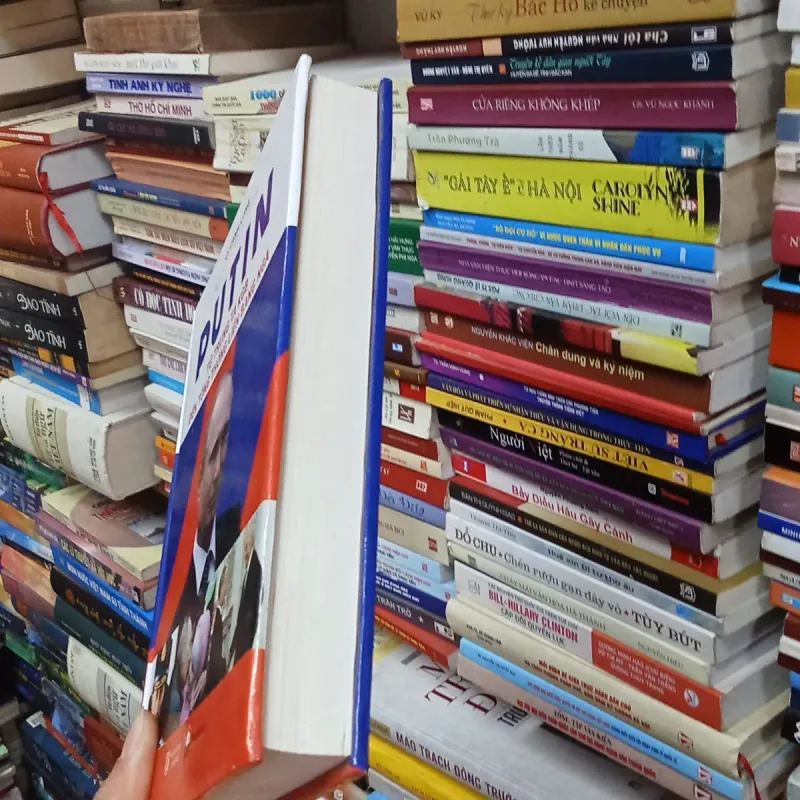 Putin từ Trung Tá KGB Đến Tổng Thống Liên Bang Nga - Lý Cảnh Long  999189