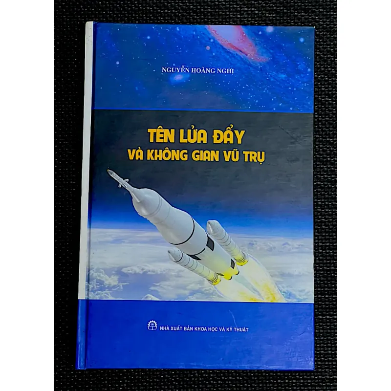 TÊN LỬA ĐẨY VÀ KHÔNG GIAN VŨ TRỤ 1000915