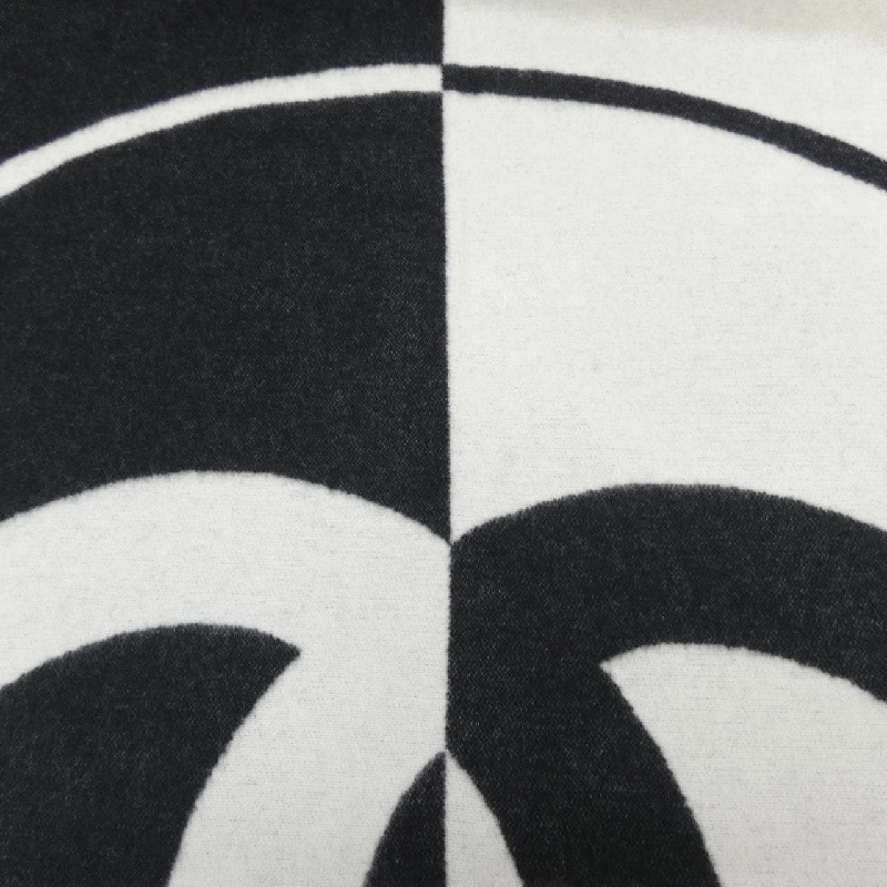 Chăn CHANEL - Hàng hiệu Authentic 832776