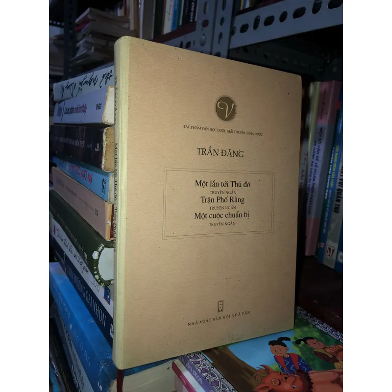 Tác phẩm văn học được giải thưởng nhà nước - Trần Đăng 688040
