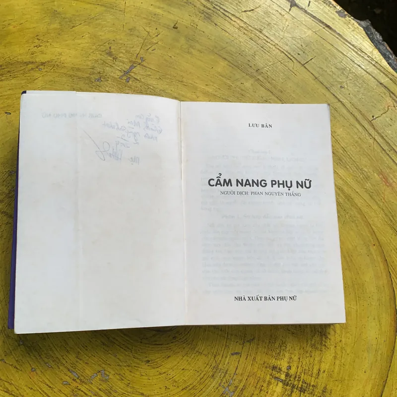 CẨM NANG PHỤ NỮ - 2004 739591