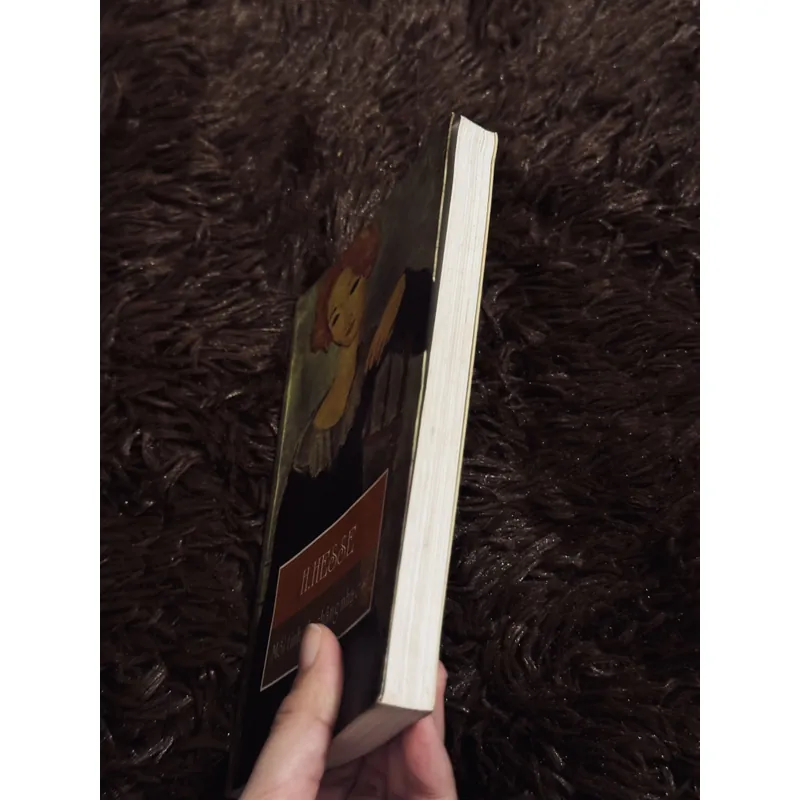 Mối tình của chàng nhạc sĩ 718462