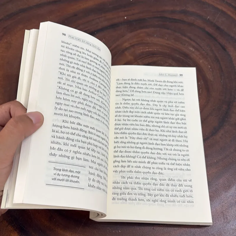 II Sách Kỹ Năng: Phát Triển Kỹ Năng Lãnh Đạo - JOHN C. MAXWELL - 2023 1010453