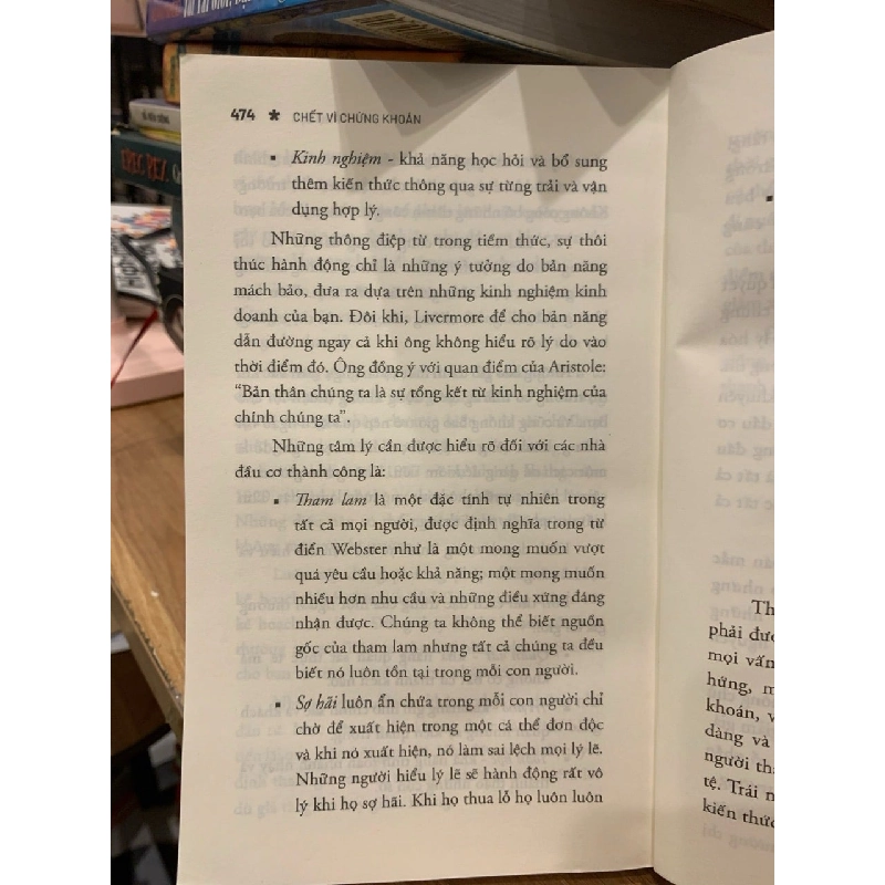 Chết vì chứng khoán -Richard Smitten 757117