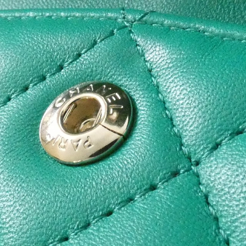 Túi xách chéo Chanel 1113 610628