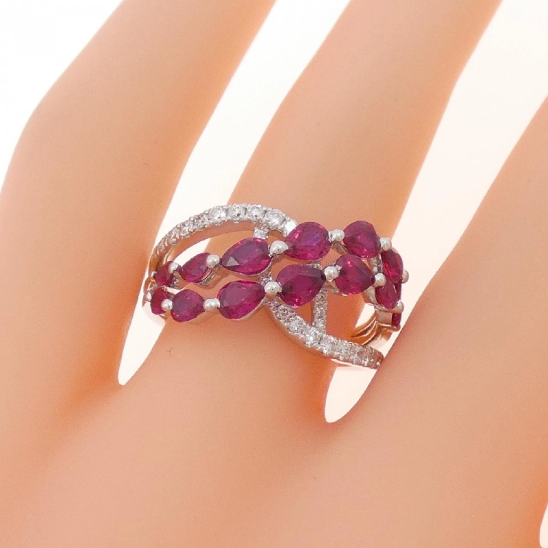 Nhẫn Ruby 750WG 1.59CT - Hàng hiệu Chính hãng 852285