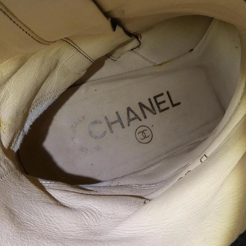 Giày bốt CHANEL 662658