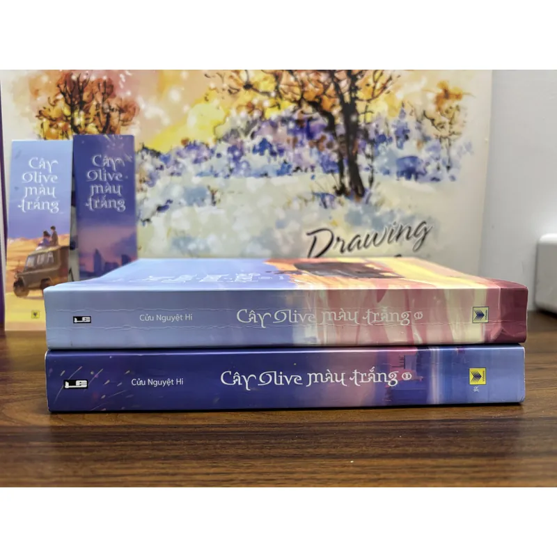 Cây olive màu trắng - Cửu Nguyệt Hi 606118