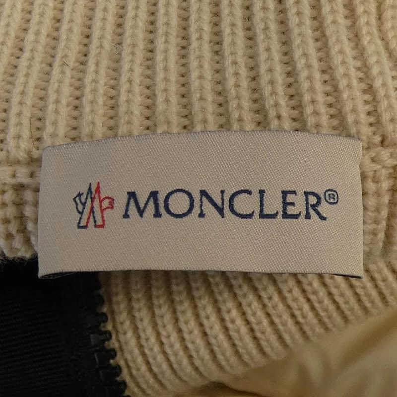 Áo khoác lông vũ MONCLER - Hàng hiệu Authentic 898026