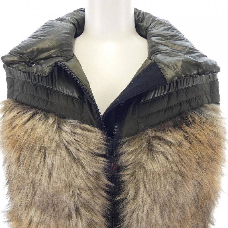 MONCLER GRENOBLE Áo vest lông 633564