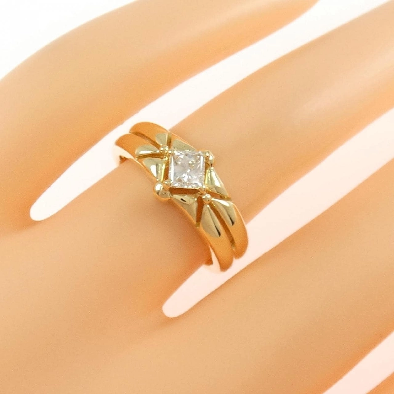 Nhẫn kim cương K18YG 0.33CT 667819