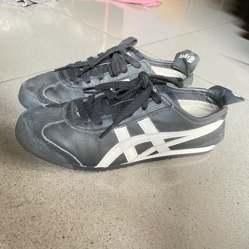 Giày sneaker Onitsuka Tiger/ đen/36/chính hãng Mexico/đã sử dụng còn mới 95% 573790