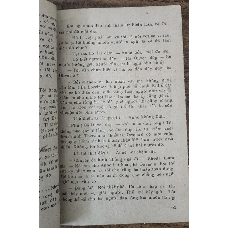 Tiểu thuyết trinh thám của nữ nhà văn Agatha Christie: NHỮNG QUÂN BÀI TRÊN MẶT BÀN 717891