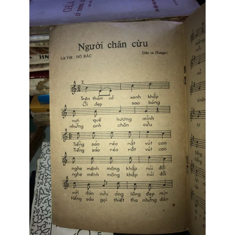 Ngọn gió xuân - Dân ca nước ngoài  1019361