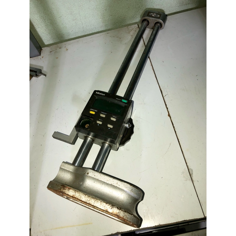 Thiết bị thước đo kỹ thuật số Mitutoyo Nhật 452104