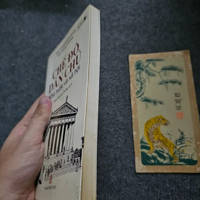 Chế độ dân chủ nhà nước và xã hội - Davletshina 733944