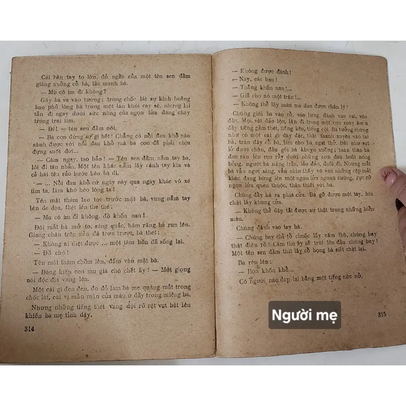 NGƯỜI MẸ - Macxim Gorki 705313