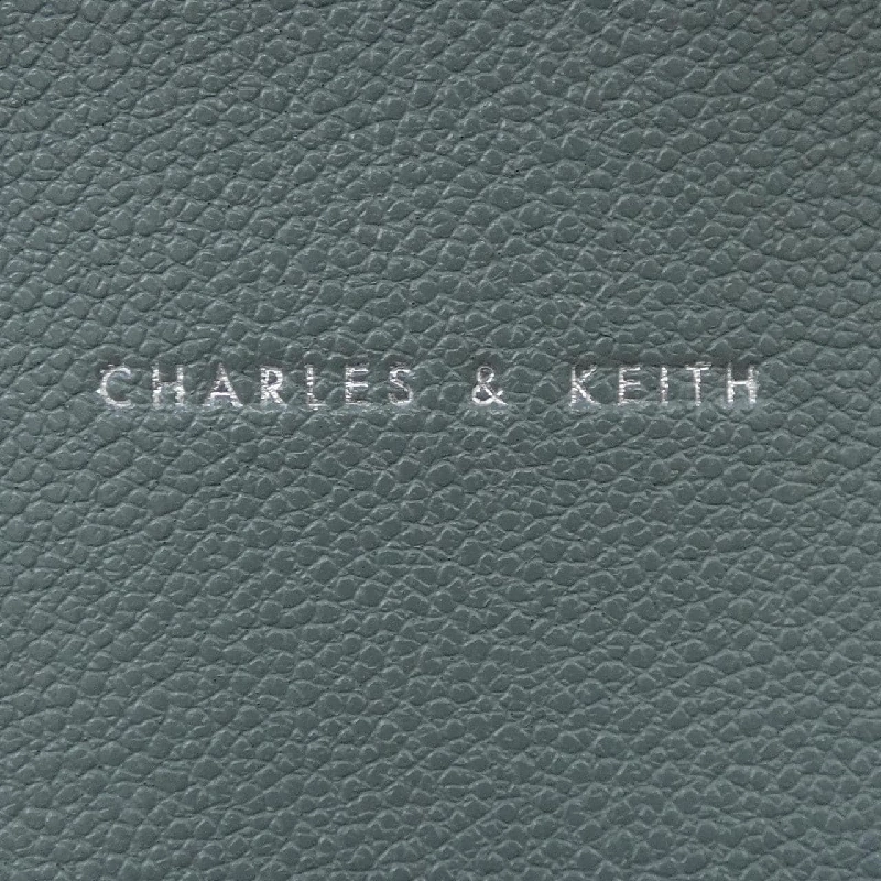 Túi CHARLES&KEITH - Hàng hiệu Authentic 831805